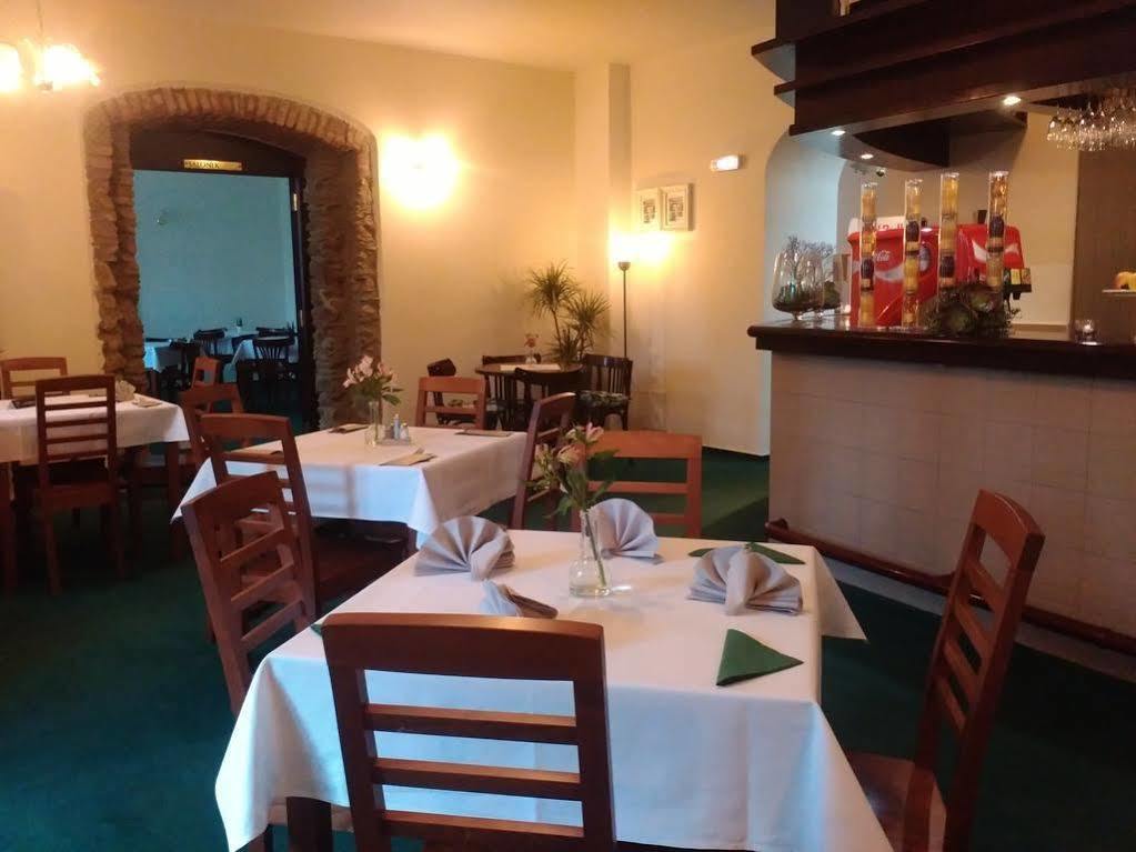 Apartmany Hotelu Ostry Železná Ruda エクステリア 写真